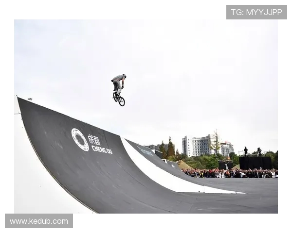 成都滑板队的蜕变与成长极限运动会特别报道