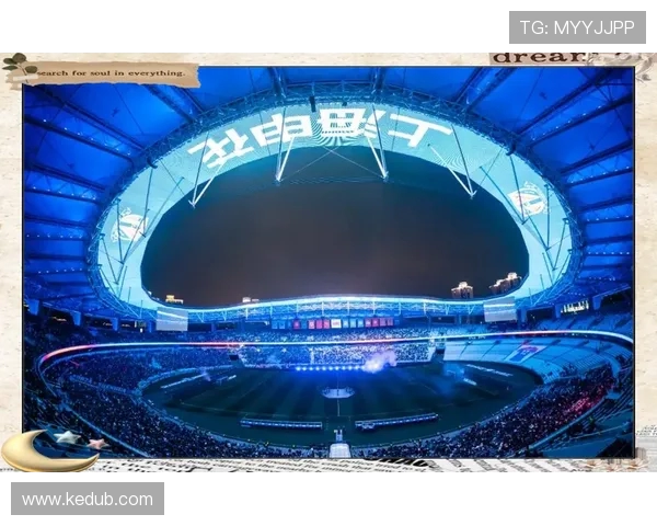 帕斯光荣与上海申花的激烈对决揭示中超联赛新格局与球队未来发展方向